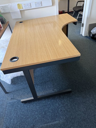 Curved office desk - curved,