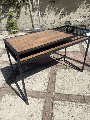 Furniturer line alfia computer - line,