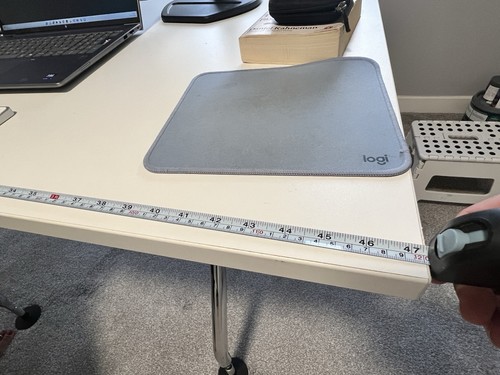 Table desk 120cm - 120cm, 80cms