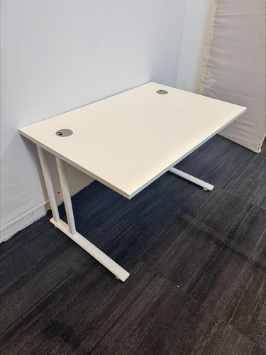 White singe desk 120x80 - singe,
