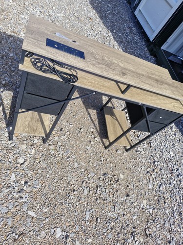 Led power output brown desk - power,